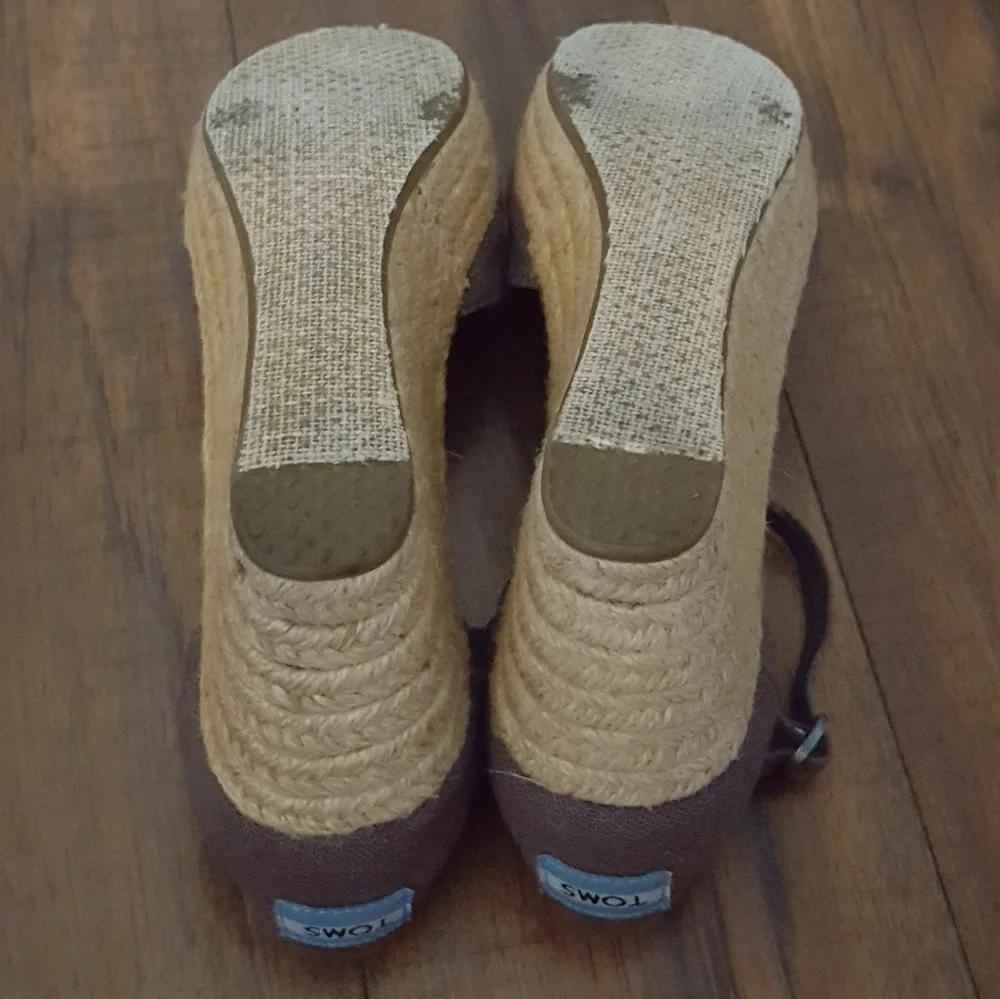 TOMS - Chocolate Brown Platform‎ Espadrilles